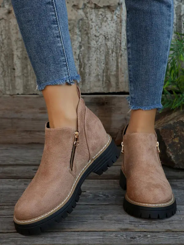 Evalynne - Stylish Casual Boots