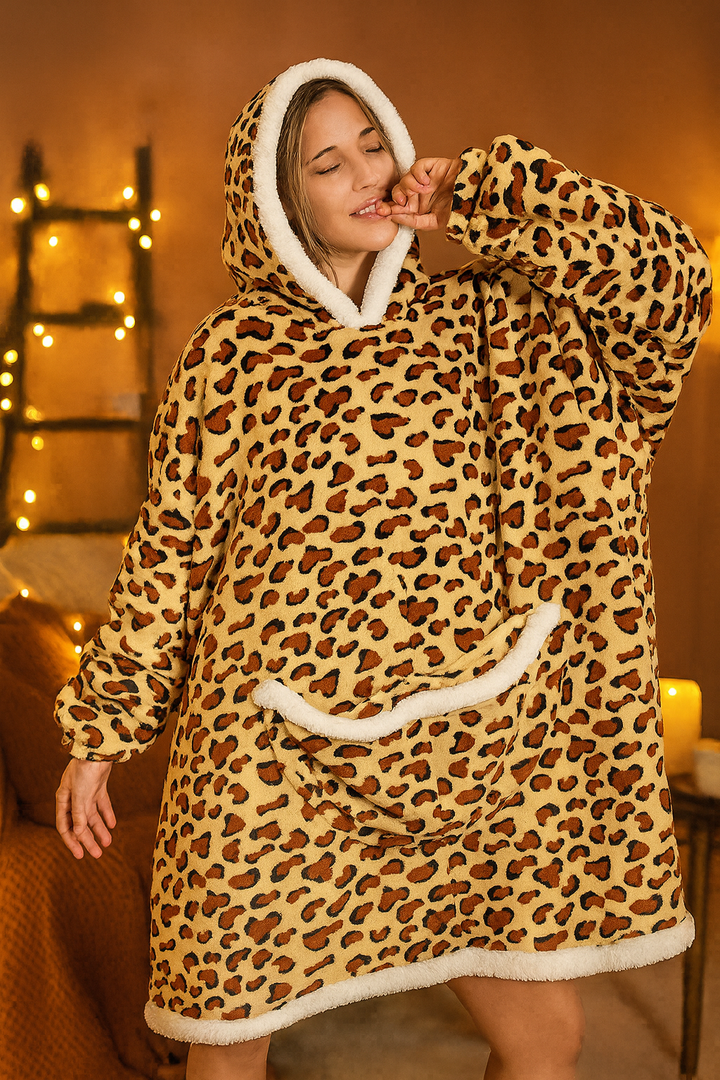 Kalira - Stylish Hooded Blanket