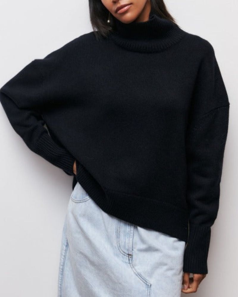 Fianna - Elegant Casual Sweater