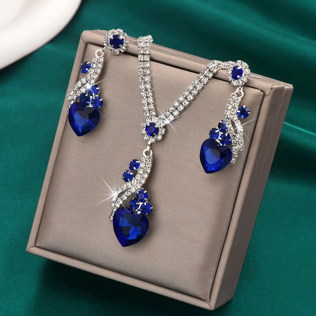 Avriel - Crystal Jewelry Set