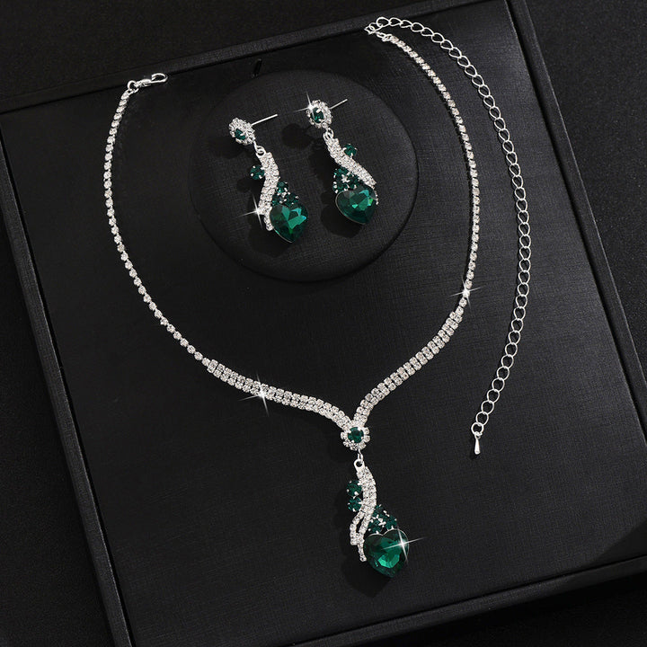 Avriel - Crystal Jewelry Set