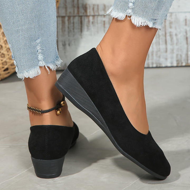Abrynn - Stylish Casual Shoes