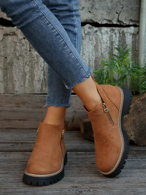 Evalynne - Stylish Casual Boots