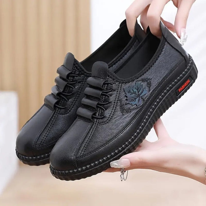 Celinae - Stylish Casual Shoes